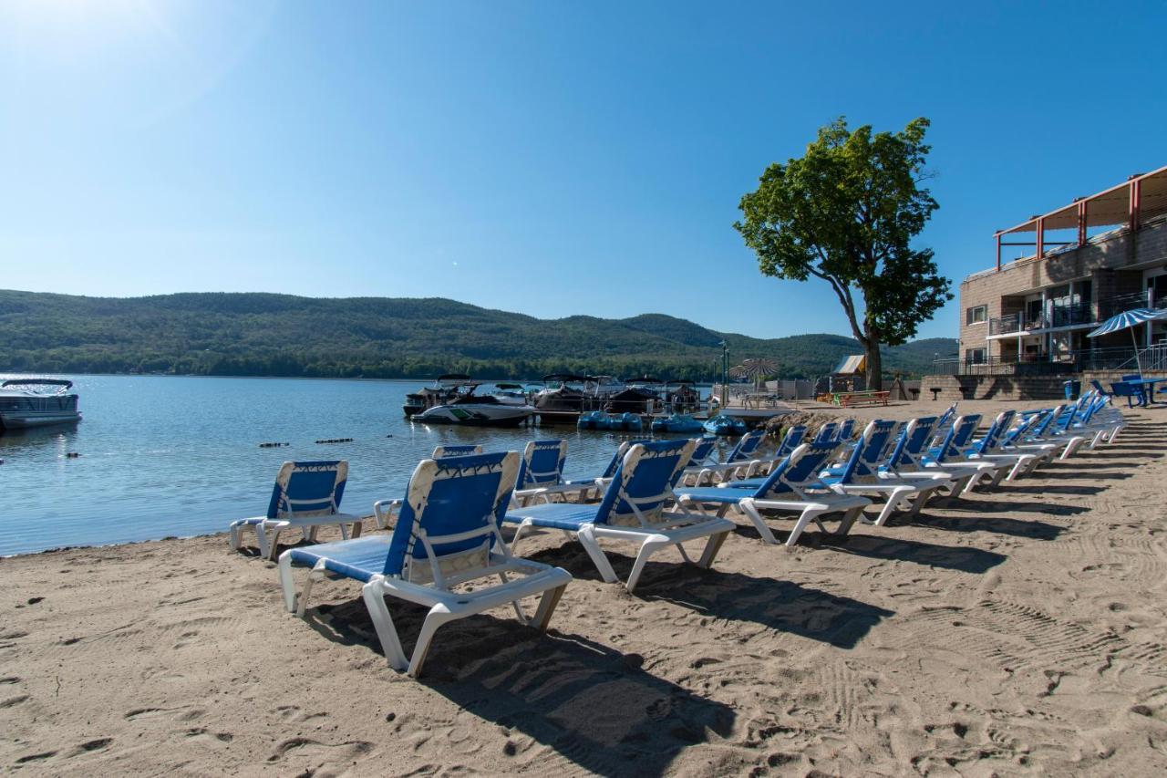 Surfside On The Lake Лейк Джордж Екстериор снимка